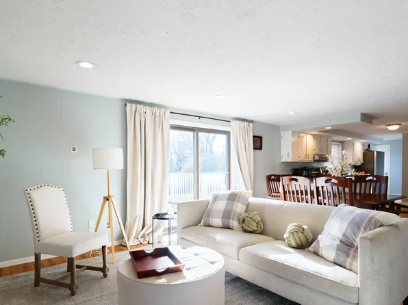 731 E Main St, Carmel, IN 46032