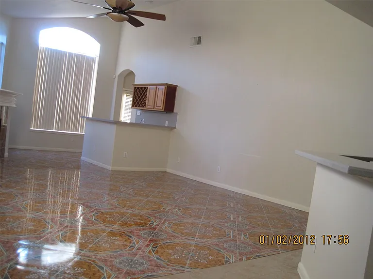 3302 E Cedar Hollow Dr — Photo 7