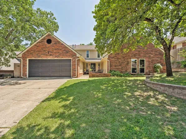 1220 Knights Bridge Rd, Edmond, OK 73034