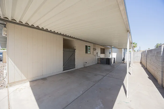 617 E Brown Rd — Photo 24