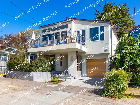 426 Hillcrest Dr, Aptos, CA 95003