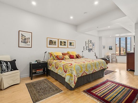 4th image of 377 W Broadway #3