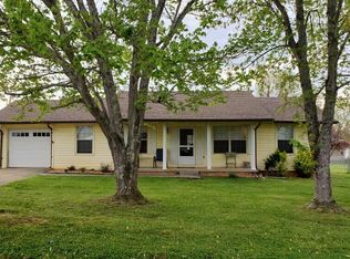 802 Eagle Den Dr, Seymour, TN 37865