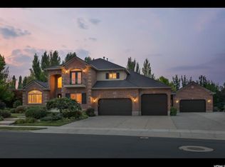 3302 W Jordan Knoll Cir, South Jordan, UT 84095