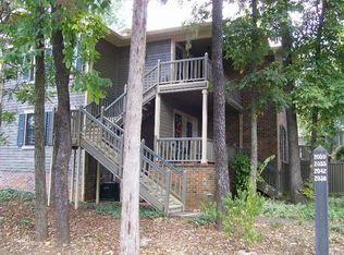 2059 Greenwood Pl SW, Huntsville, AL 35802