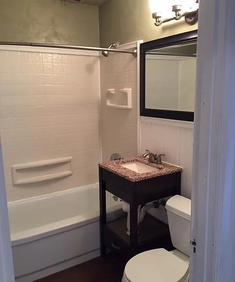176 Whiting Ln #1 — Photo 21