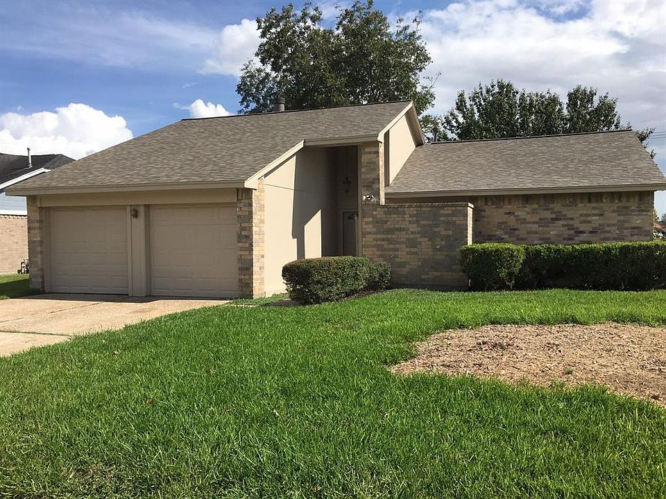 1st image of 731 Willow Creek Dr