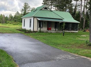 88 Jacobs Rd, Owls Head, NY 12969