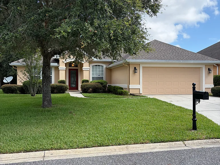 13837 Jeremiah Rd — Photo 1