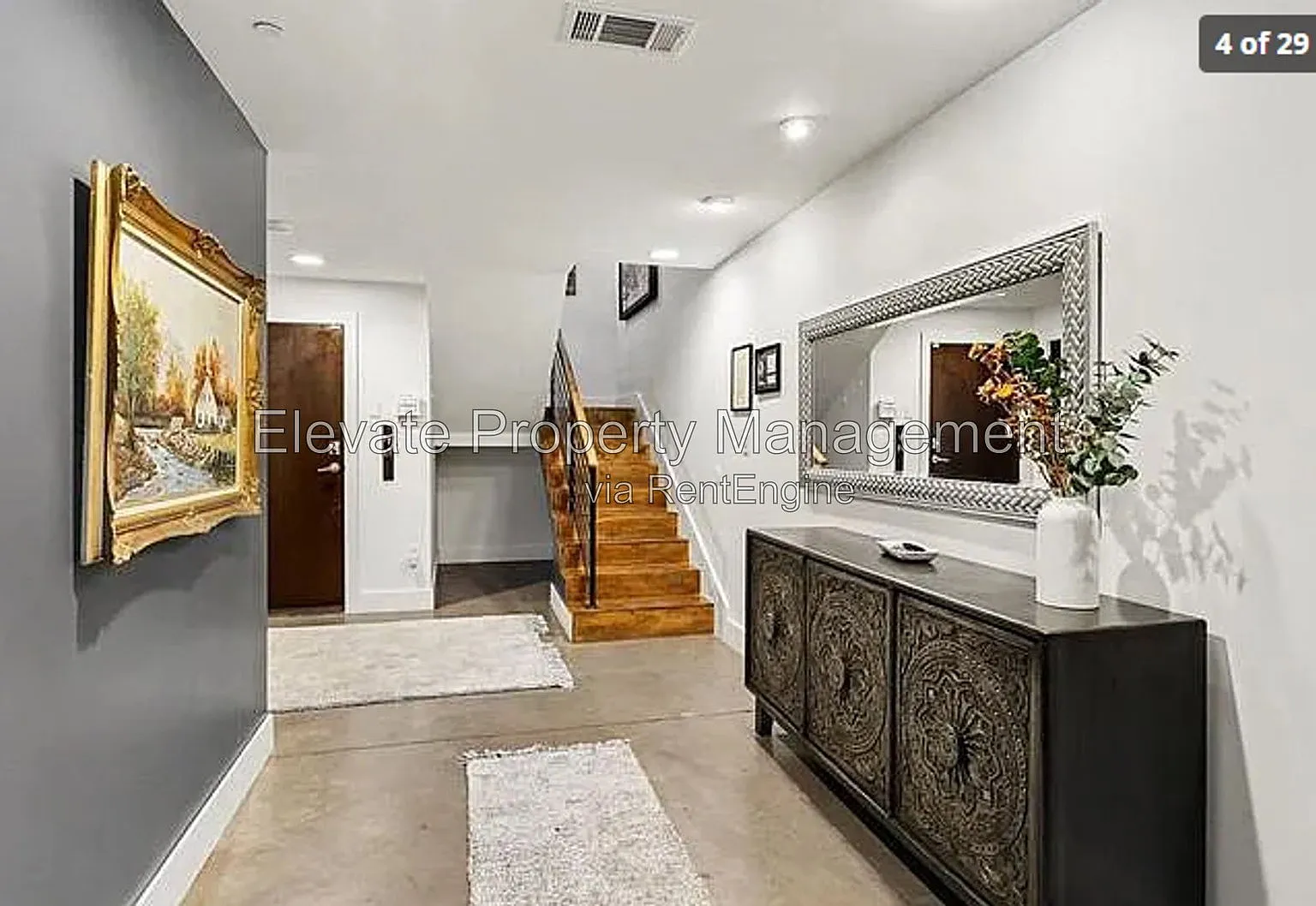 2 bed, 2.5 bath, 2696 sqft, $4,900 — Photo 4