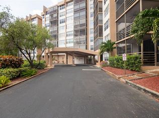 900 Saint Charles Pl APT 616, Pembroke Pines, FL 33026