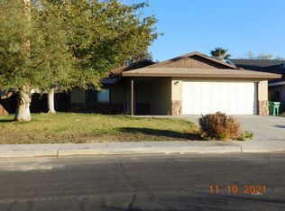 404 W Felspar Ave, Ridgecrest, CA 93555