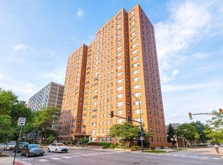 2909 N Sheridan Rd APT 1907, Chicago, IL 60657