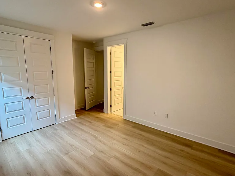 938 Crystal Bayou Blvd — Photo 36