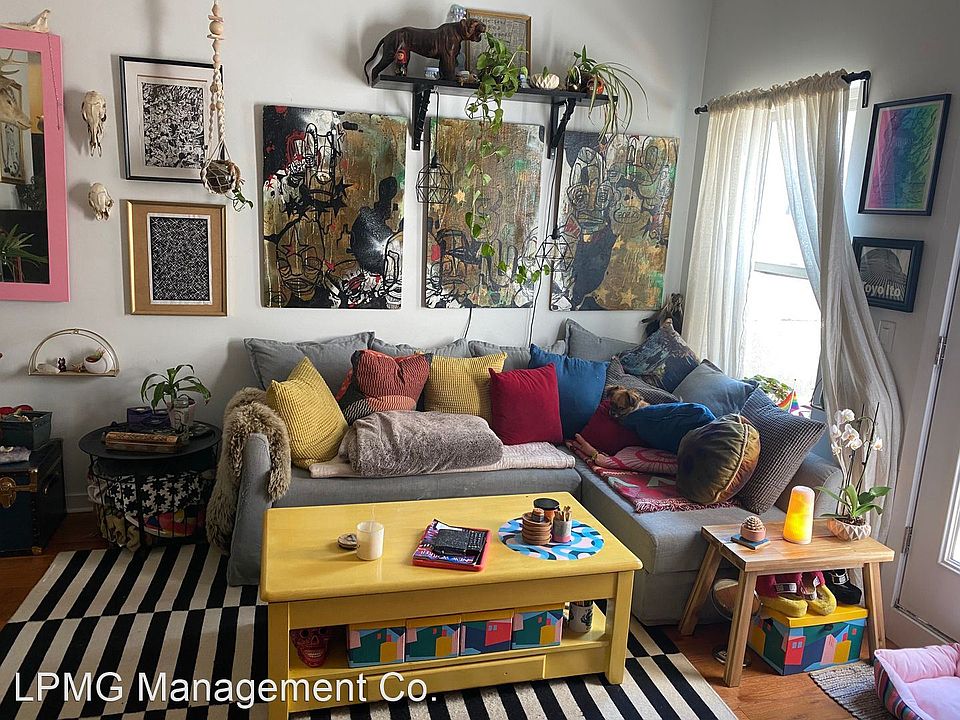 1st image of 2031-33 S Juniper St #203