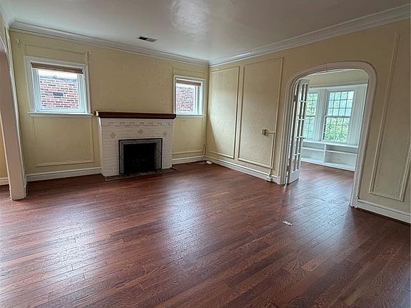 2nd image of 6314 S Rosebury Ave APT 3W