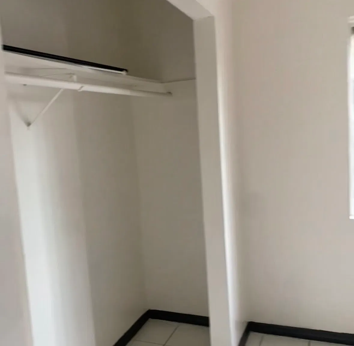 2 bed, 1000 sqft, $2,150 — Photo 1