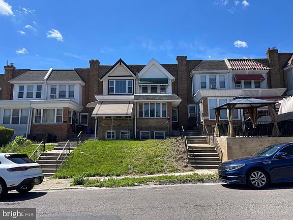 2nd image of 5718 W Oxford St
