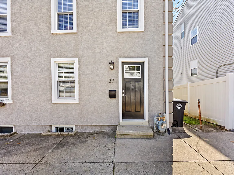 371 Spring Mill Ave — Photo 1