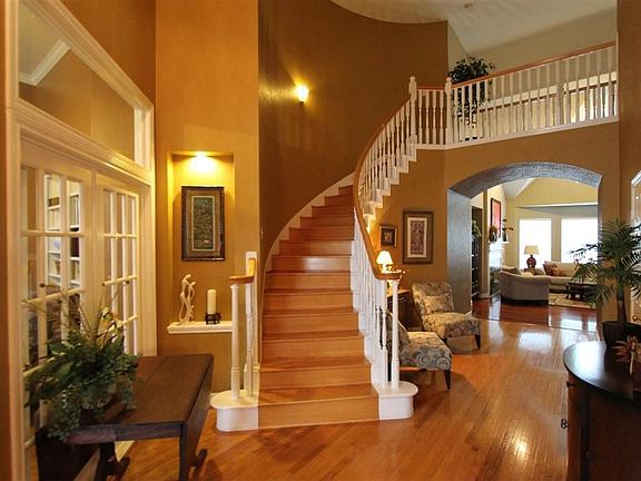 5th image of 4822 Pine Heather Ct