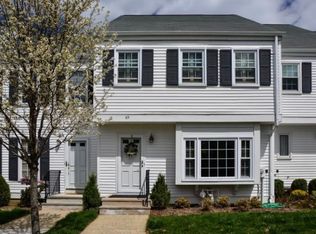 29 Hampshire Dr, Mendham, NJ 07945
