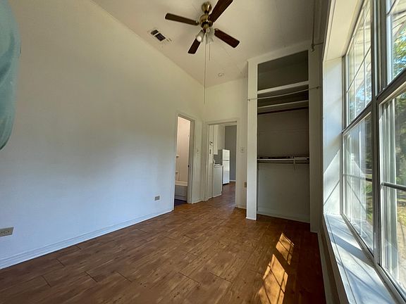 2nd image of 501 W Frank Ave #A