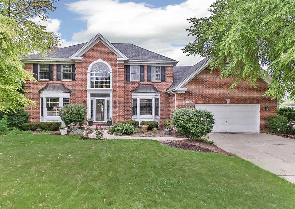 1st image of 25W670 Thistledown Ct