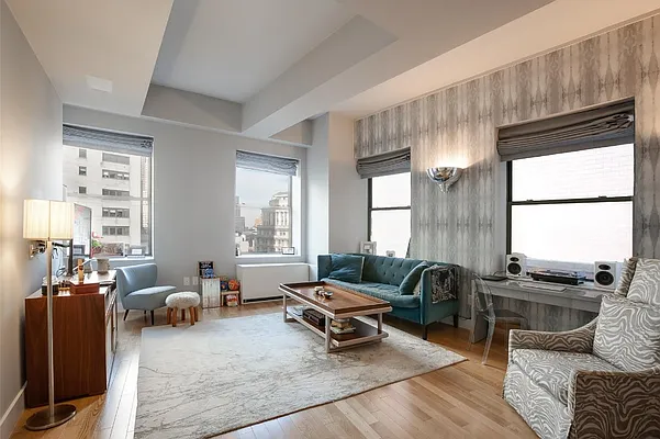 Rented by Akam Sales and Brokerage | media 1