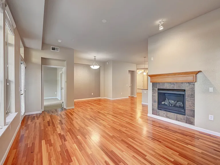 7820 Inverness Blvd — Photo 9