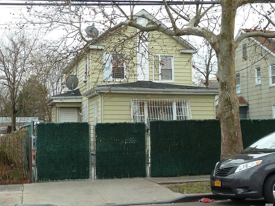 1st image of 4642 Kissena Blvd