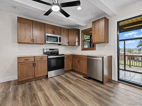 5th image of 626 Lonedell Rd