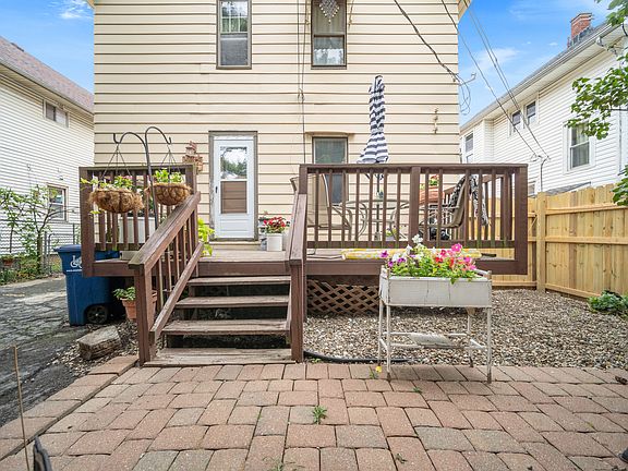 4th image of 2026 Lewis Dr