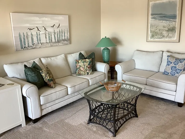 212 Harbor Blvd — Photo 8
