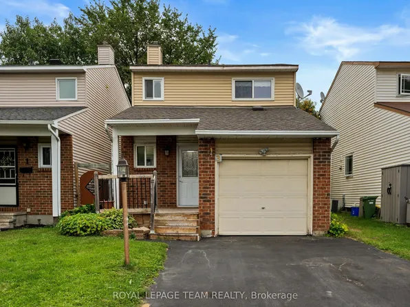 3 Benlark Rd, Ottawa, ON K2J 2L5