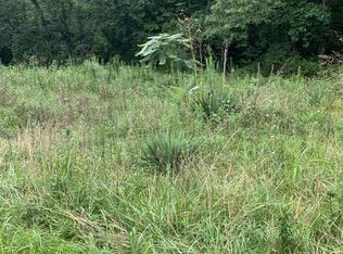 6117 Running Creek Dr, Crossville, TN 38572