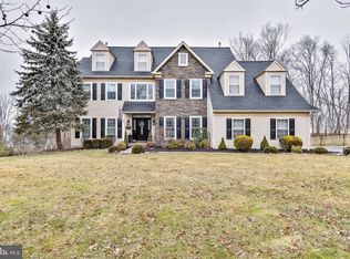448 Silver Leaf Cir, Trappe, PA 19426