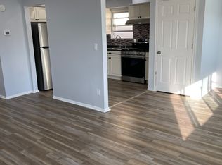 166 W 17th St FLOOR 2, Bayonne, NJ 07002