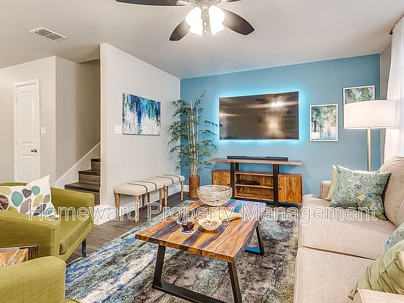 4th image of 3901 Huntington Dr