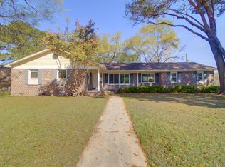 1240 Oakcrest Dr, Charleston, SC 29412