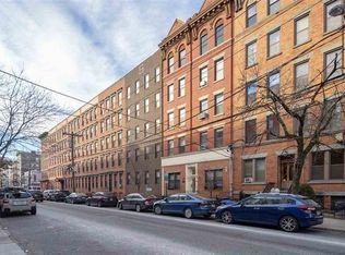 814 Willow Ave APT 3R, Hoboken, NJ 07030