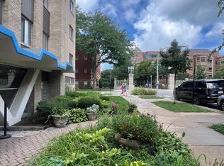 6250 N Kenmore Ave #410, Chicago, IL 60660