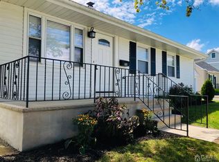 106 Hollywood St, North Brunswick, NJ 08902