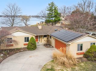 15384 Bealfred Dr, Fenton, MI 48430