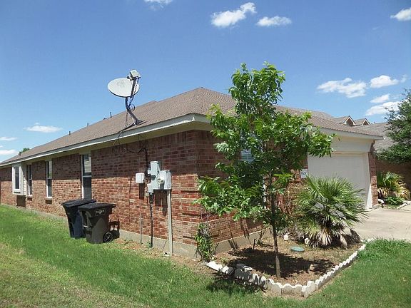 3rd image of 8149 Whitney Ln