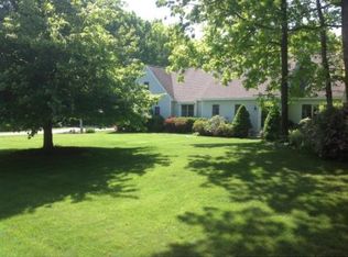 2 Atkinson Farm Rd, Atkinson, NH 03811