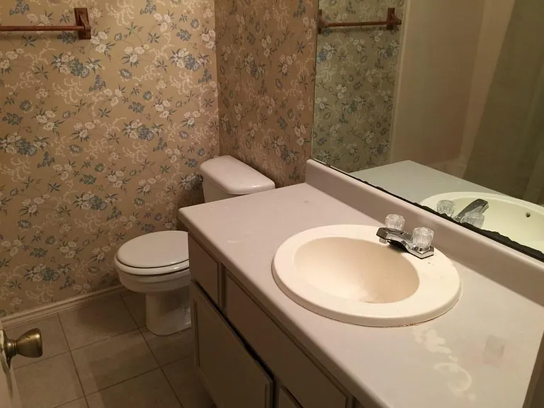 607 Luther Dr #B — Photo 8