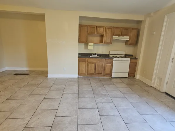 122 Derby Ave, New Haven, CT