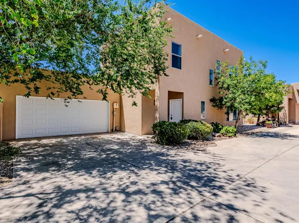 444 Cordova Ave NW, Albuquerque, NM 87107