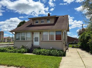 5830 Arden Ave, Warren, MI 48092