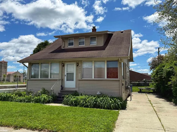 5830 Arden Ave, Warren, MI 48092